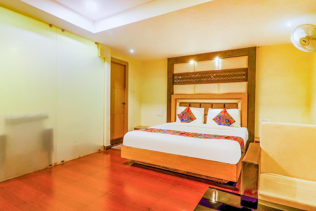 Fabhotel Keerthi'S Anupama - Nr Indira Gandhi Stadium Vijayawāda Εξωτερικό φωτογραφία