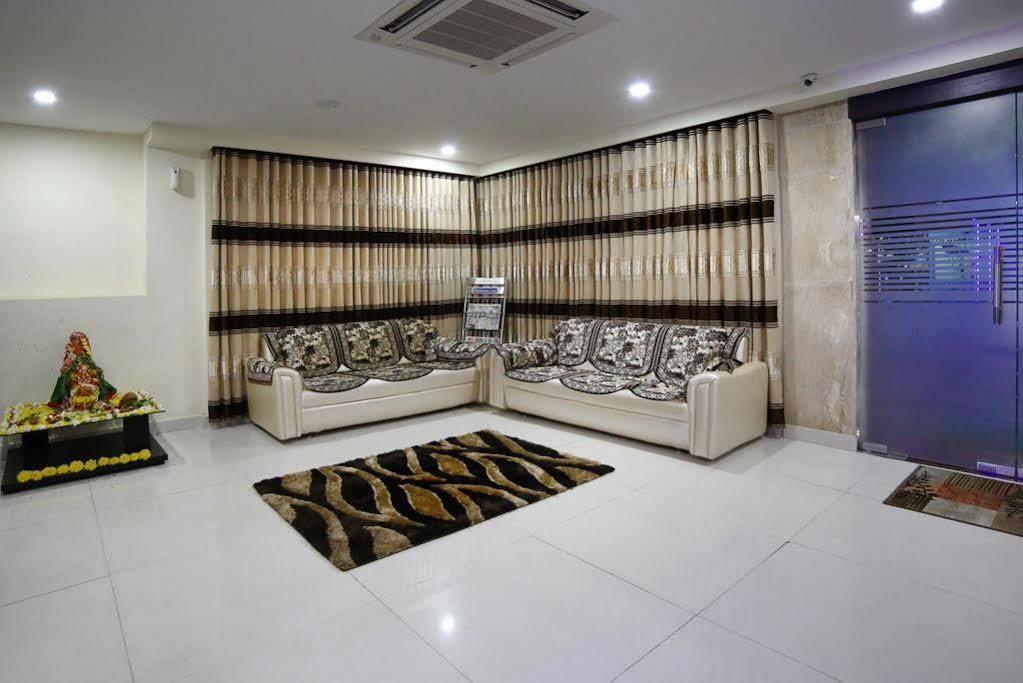 Fabhotel Keerthi'S Anupama - Nr Indira Gandhi Stadium Vijayawāda Εξωτερικό φωτογραφία